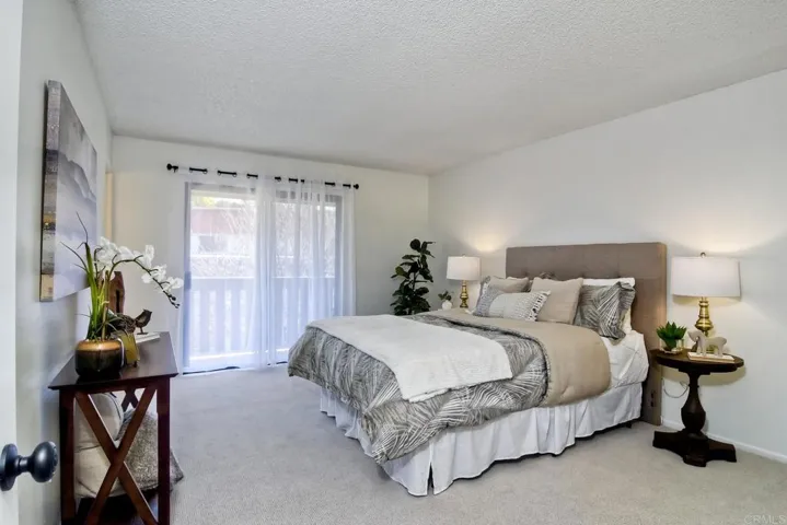2743 Via Tulipan, Carlsbad, California 92010