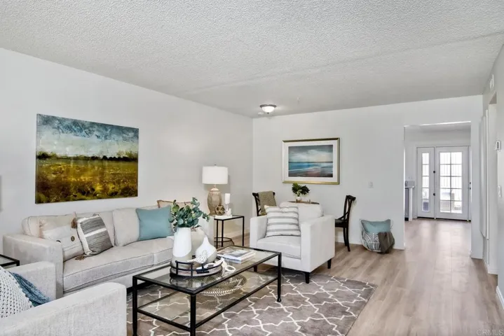 2743 Via Tulipan, Carlsbad, California 92010