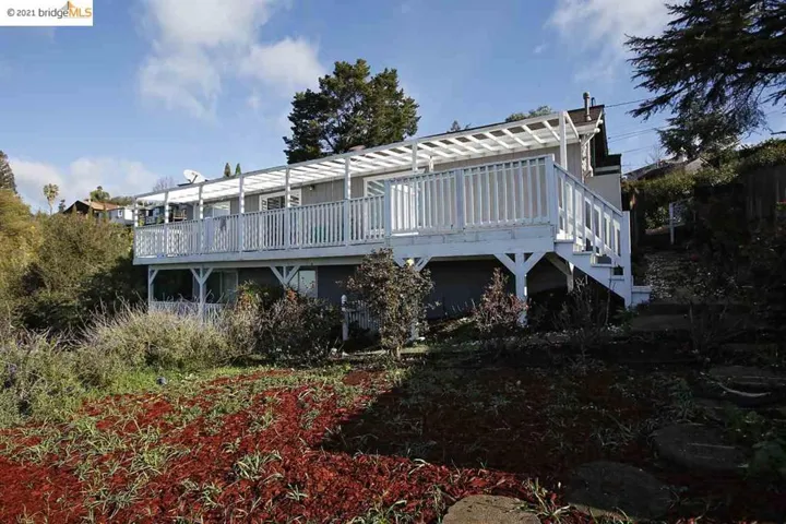 6869 Simson St, Oakland, California 94605