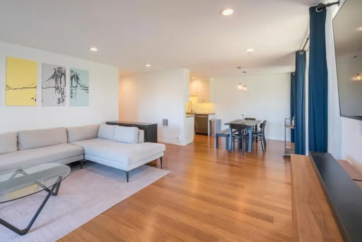 1111 Compass Lane 106, Foster City, California 94404
