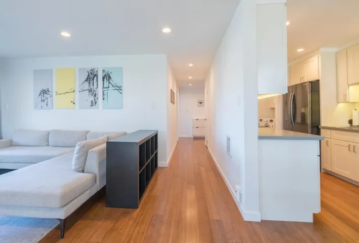 1111 Compass Lane 106, Foster City, California 94404