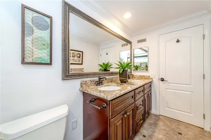 13127 Palm Place, Cerritos, California 90703