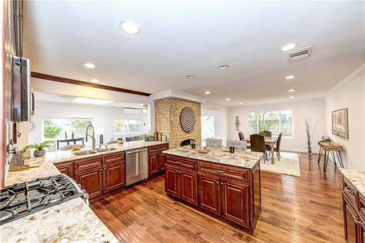 13127 Palm Place, Cerritos, California 90703