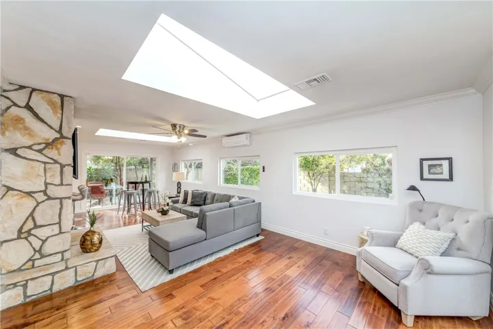 13127 Palm Place, Cerritos, California 90703