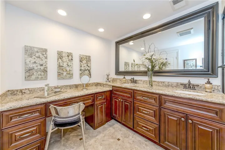 13127 Palm Place, Cerritos, California 90703