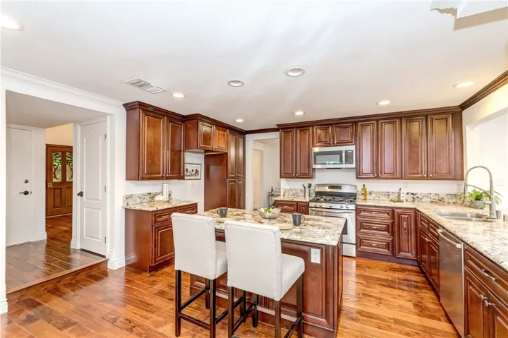 13127 Palm Place, Cerritos, California 90703