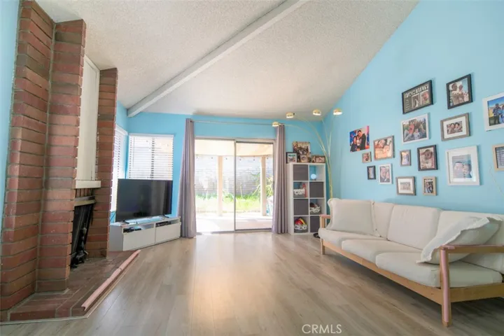 1652 Plum Street, Corona, California 92879