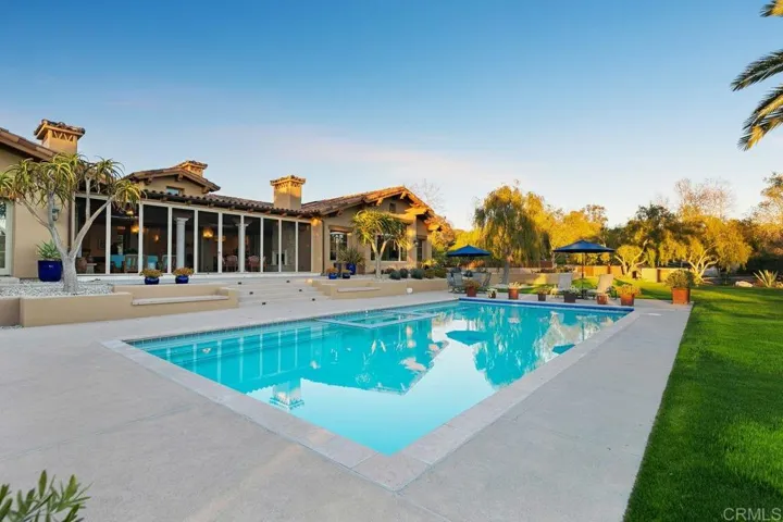 17274 Via Recanto, Rancho Santa Fe, California 92067