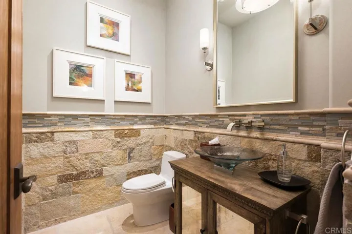 17274 Via Recanto, Rancho Santa Fe, California 92067