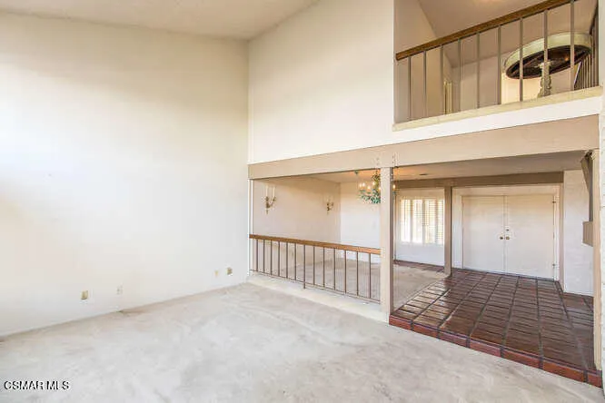 958 Ranch House Rd Westlake-small-012-00