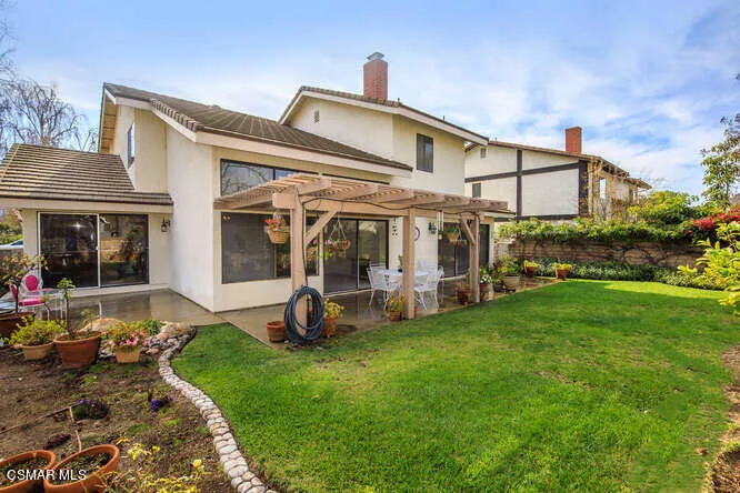 958 Ranch House Rd Westlake-small-027-02