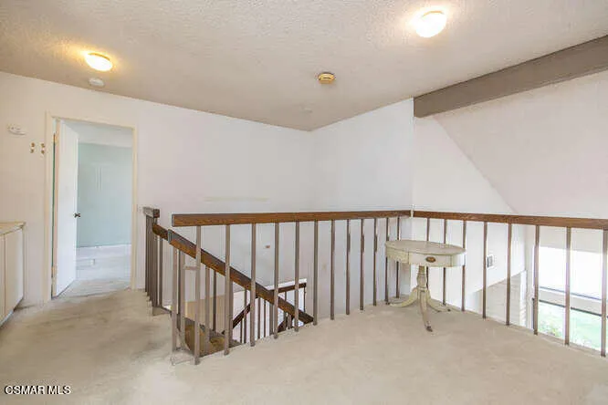 958 Ranch House Rd Westlake-small-020-01