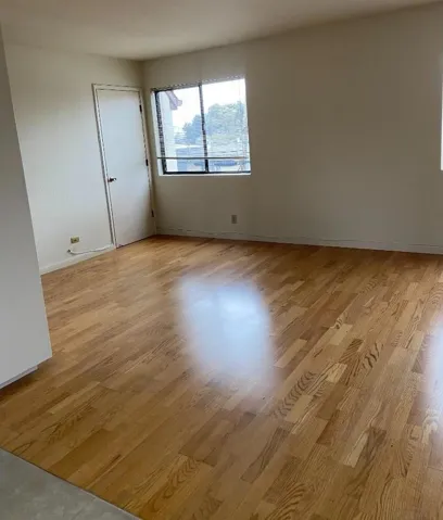 1106 El Camino Real 9, Burlingame, California 94010