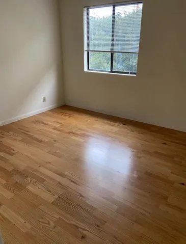1106 El Camino Real 9, Burlingame, California 94010