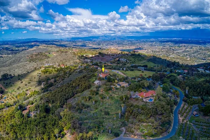 30138 Disney Ln, Vista, California 92084