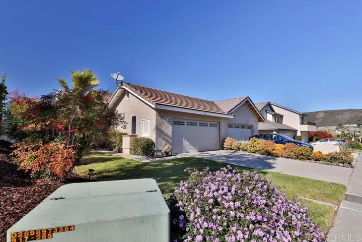 9568 Hiker Hill Road, San Diego, California 92129