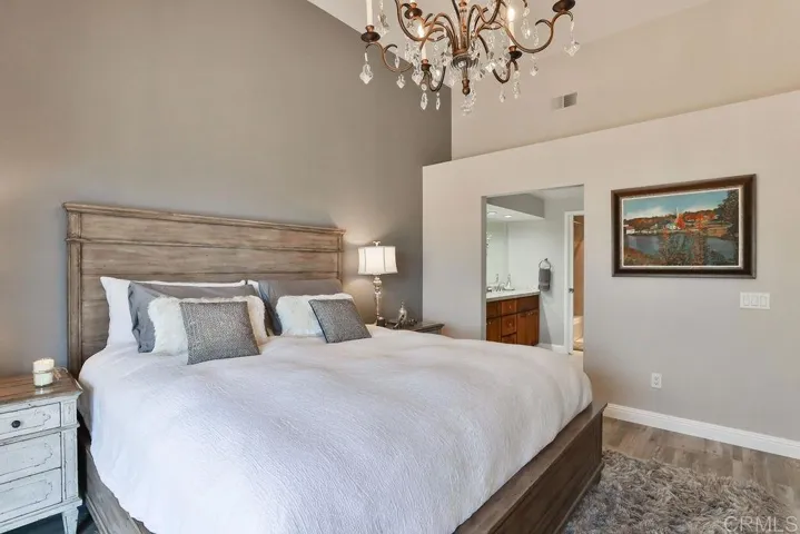9568 Hiker Hill Road, San Diego, California 92129