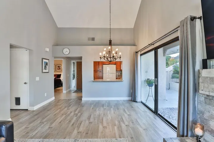 9568 Hiker Hill Road, San Diego, California 92129