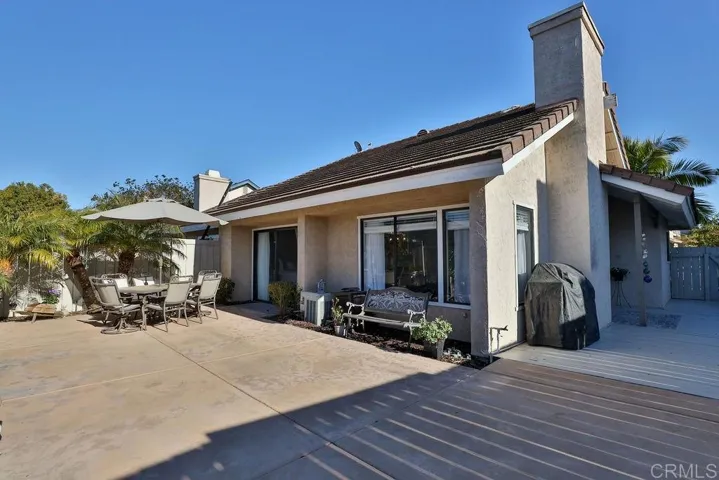9568 Hiker Hill Road, San Diego, California 92129