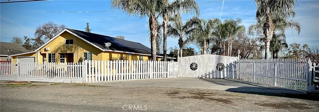 3957 Santa Fe Street, Riverbank, California 95367