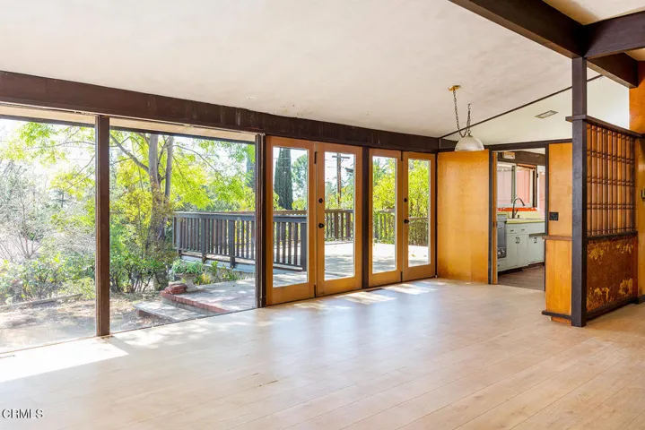 700 Edgeview Dr 009-mls