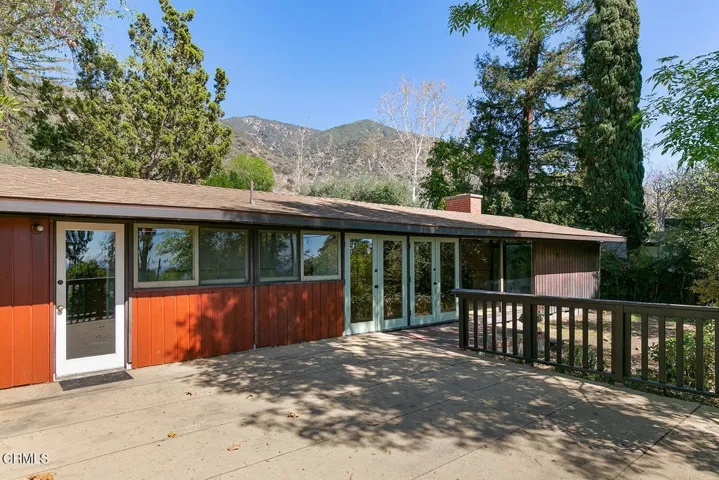 700 Edgeview Dr 019-mls