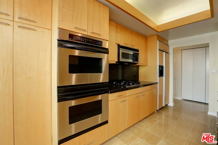 13600 Marina Pointe Drive 1806, Marina Del Rey, California 90292