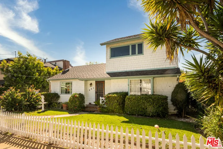 367 N Grenola Street, Pacific Palisades, California 90272
