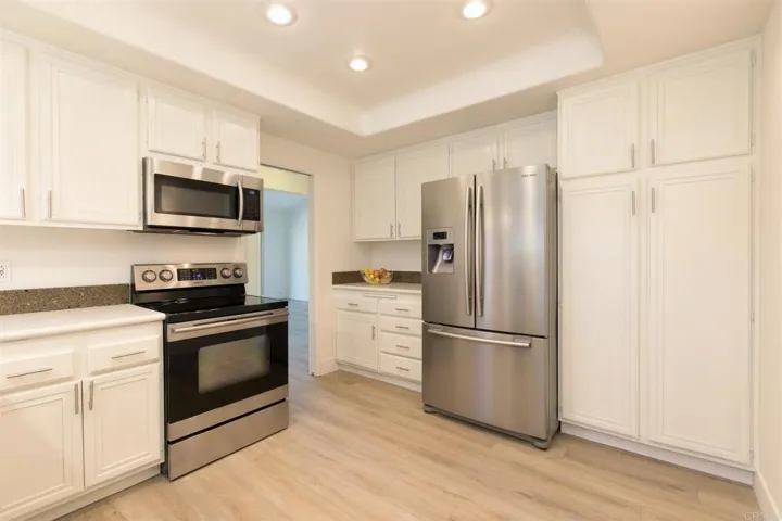4722 Amberwood Court, Carlsbad, California 92008