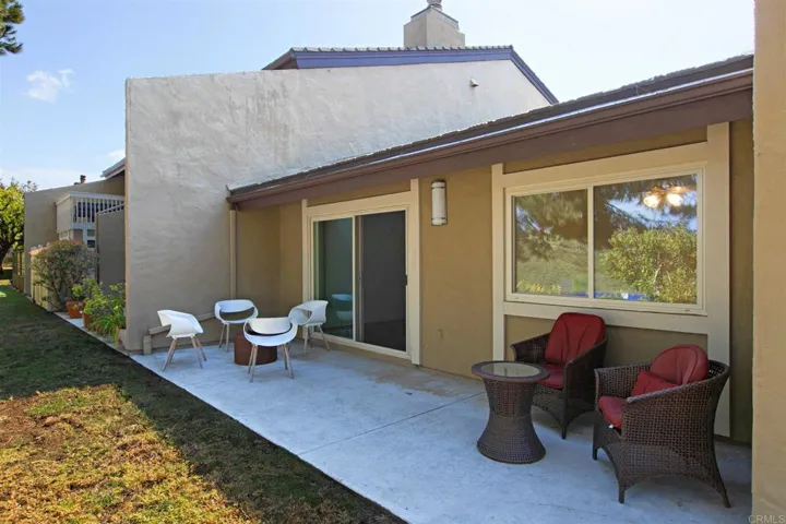 4722 Amberwood Court, Carlsbad, California 92008