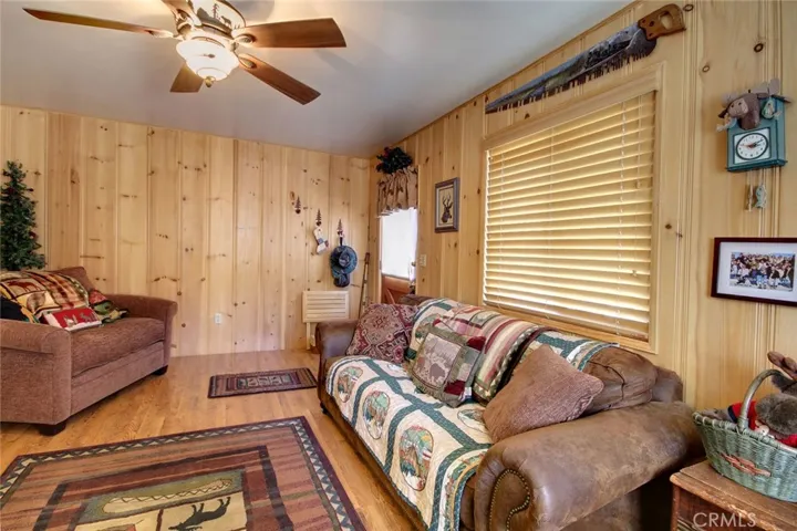 640 Pine Lane, Sugarloaf, California 92386