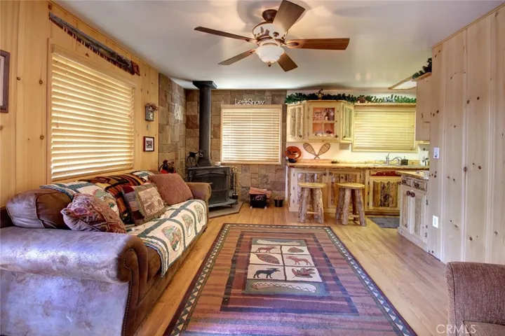 640 Pine Lane, Sugarloaf, California 92386