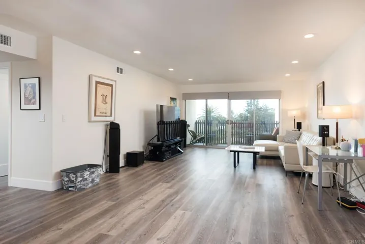 4900 Rosehedge Drive 412, La Mesa, California 91942