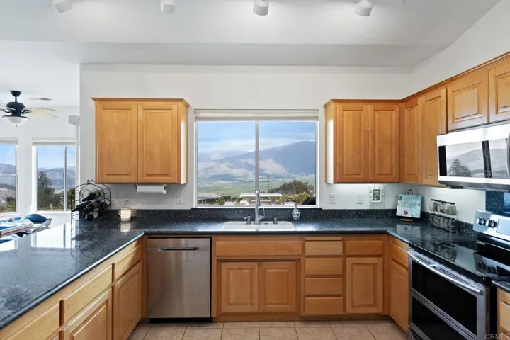 31052 Pauma Heights Rd, Valley Center, California 92082