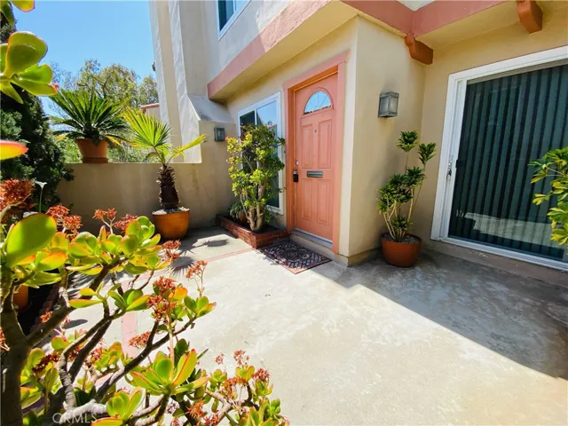 3428 Del Amo Boulevard, Torrance, California 90503