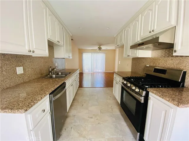 3428 Del Amo Boulevard, Torrance, California 90503