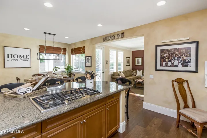 14159 Oneida Ct Moorpark CA-large-015-01
