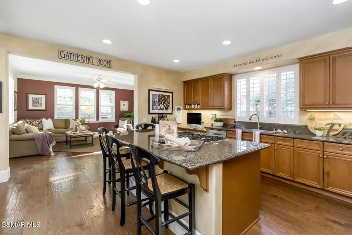 14159 Oneida Ct Moorpark CA-large-014-01