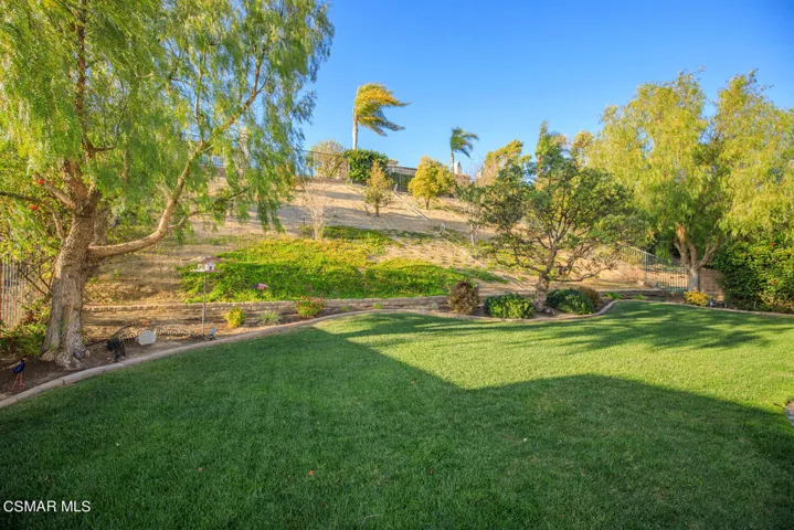 14159 Oneida Ct Moorpark CA-large-033-03