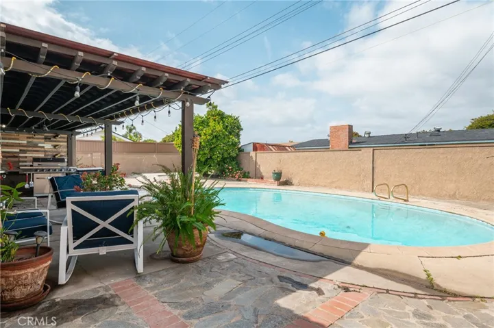 5889 Los Encinos Street, Buena Park, California 90620