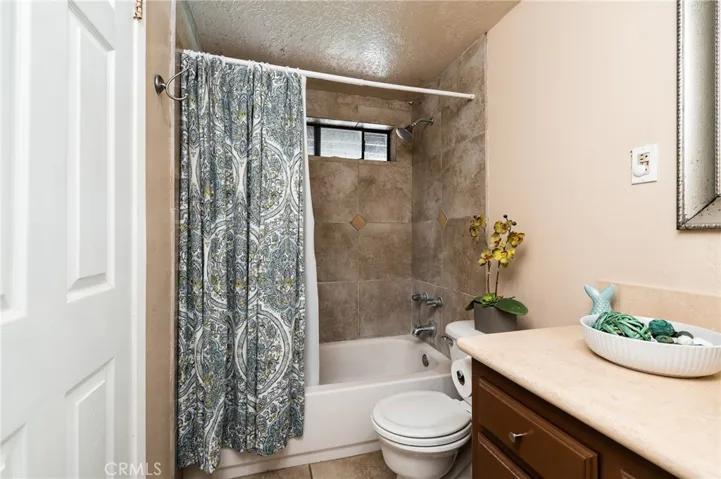5889 Los Encinos Street, Buena Park, California 90620