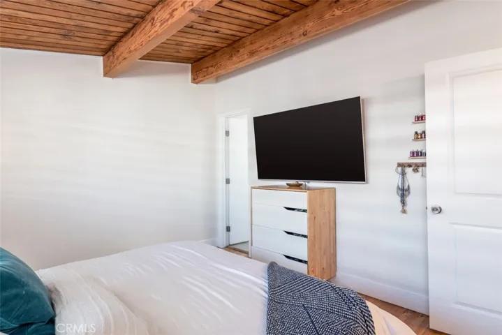 2202 N Hesperian Street, Santa Ana, California 92706
