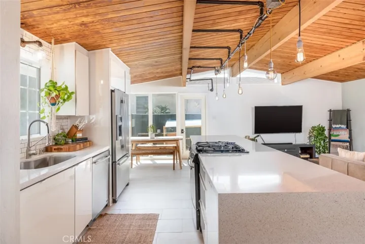 2202 N Hesperian Street, Santa Ana, California 92706