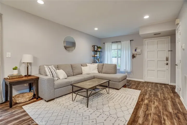 220 S Camino De Paz, Anaheim Hills, California 92807