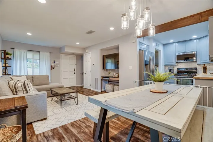 220 S Camino De Paz, Anaheim Hills, California 92807