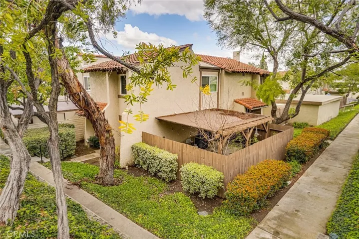220 S Camino De Paz, Anaheim Hills, California 92807