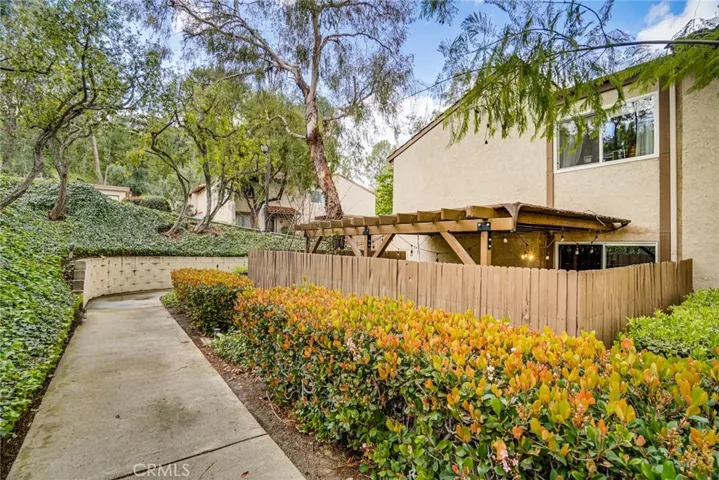 220 S Camino De Paz, Anaheim Hills, California 92807