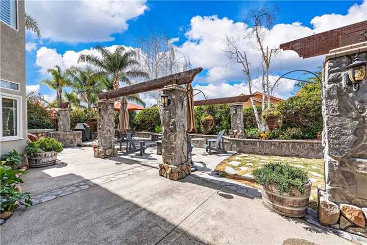 21241 Hillgate Circle, Rancho Santa Margarita, California 92679