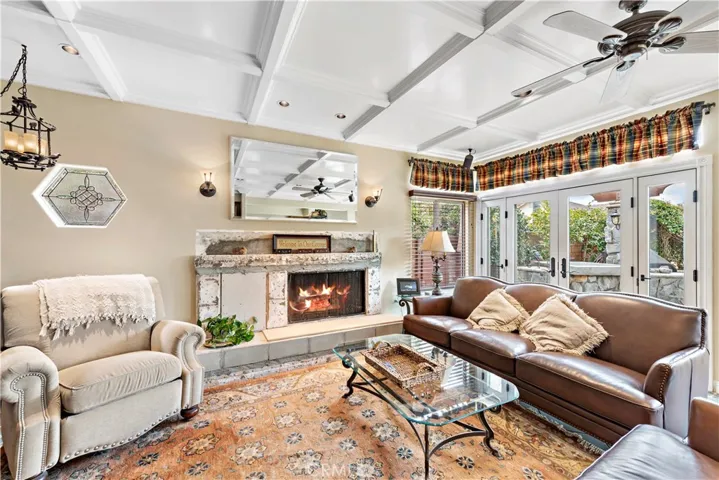 21241 Hillgate Circle, Rancho Santa Margarita, California 92679