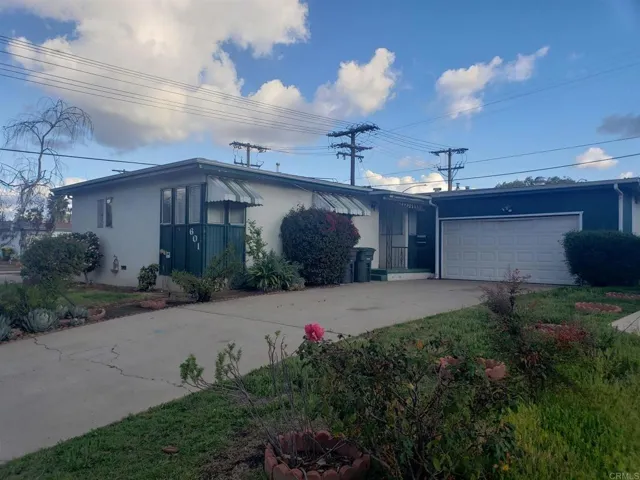 601 Downer Avenue, El Cajon, California 92020